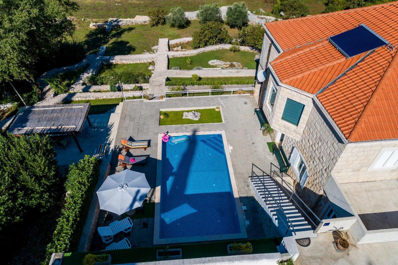 Villa Oasis Cypress Čilipi Buitenkant foto